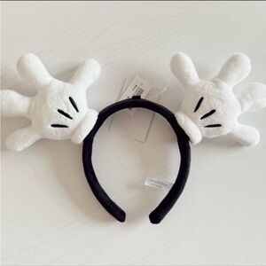 Tokyo Disney Mickey hands headband ears